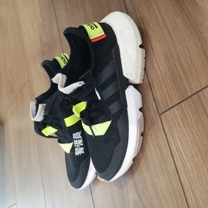 Adidas Traffic Warden running shoes